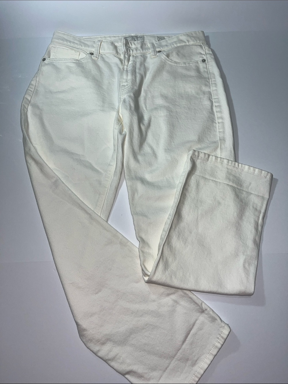 Lucky Brand Women’s Off-White Straight Leg Jeans
